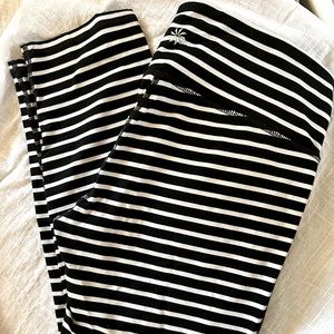 Athleta striped cropped stretch pants